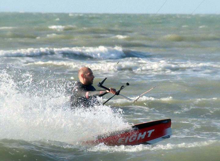 AILE DE KITE ELEVEIGHT RS+ V2 : TEST ET AVIS