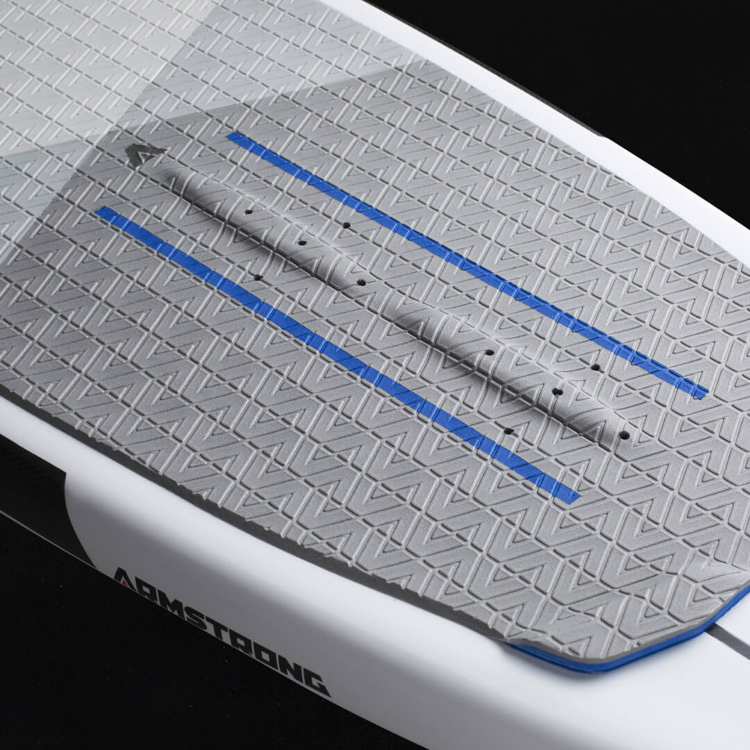 Zoom sur la planche Armstrong Midlength FG